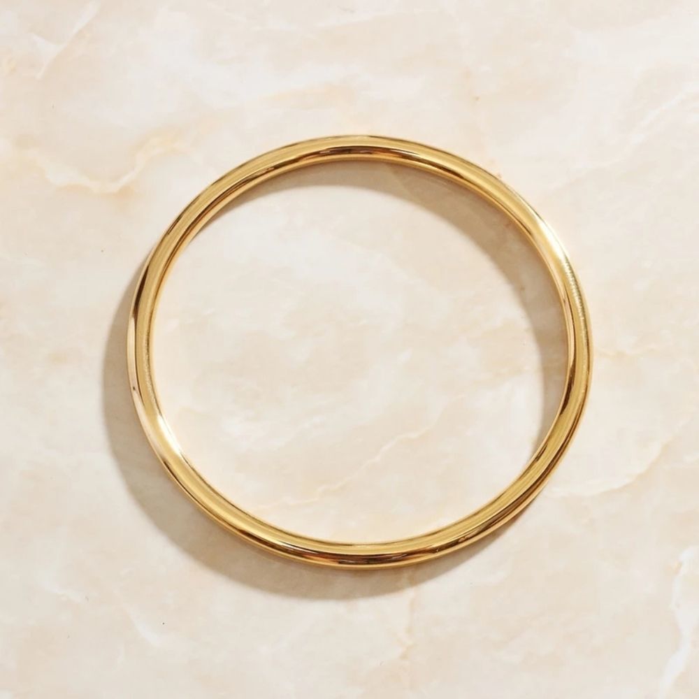 Polished Gold Women's Bangle Bracelet